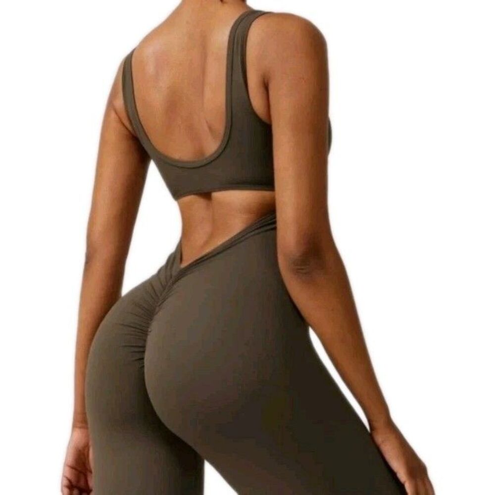 Evellyhootd Ariana One Piece Scrunch Butt Jumpsuit Medium Mocha Brown Flare Leg - Picture 5 of 9
